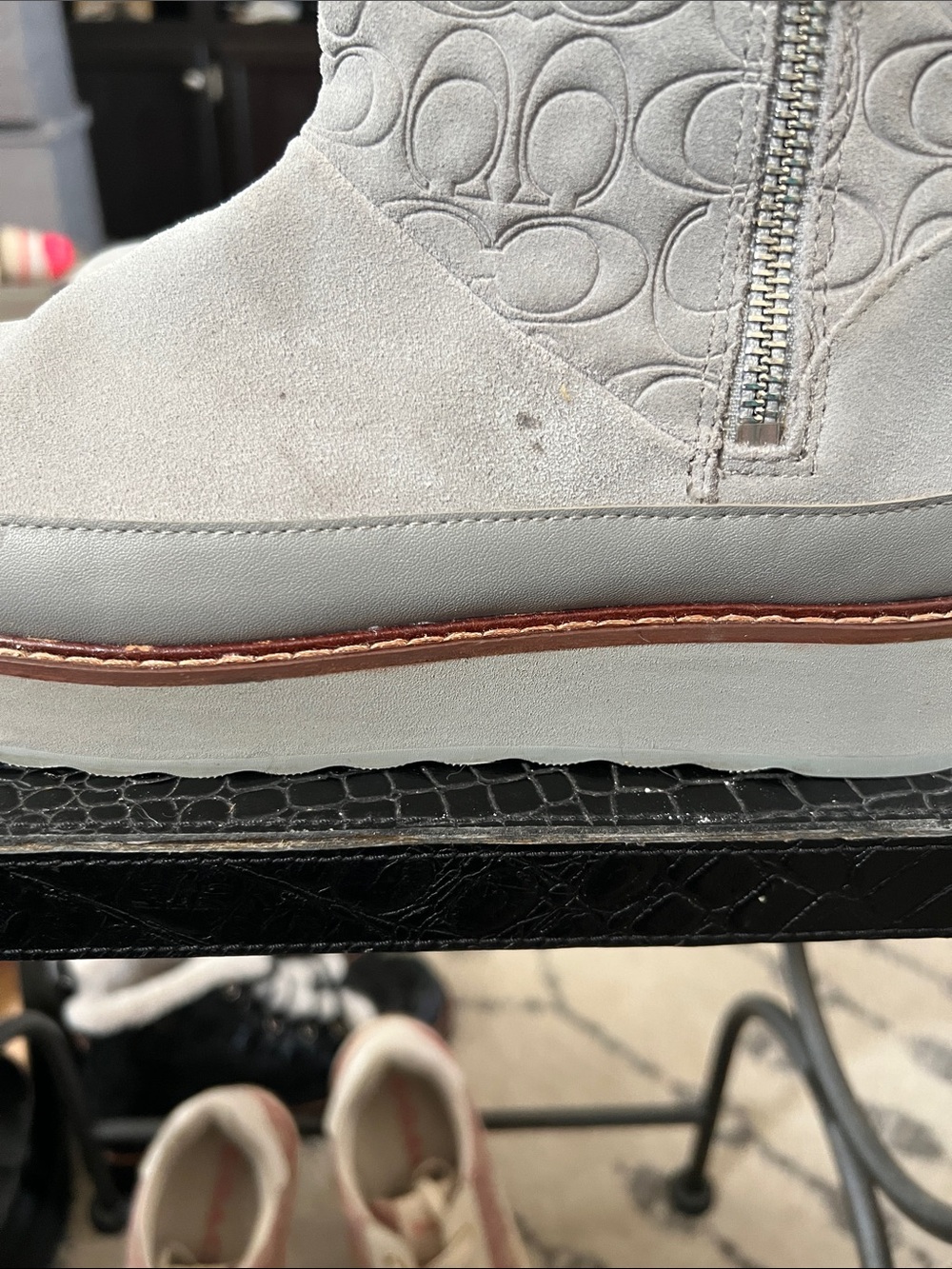 Coach soft suede boots w signature print - Picture 5 of 5